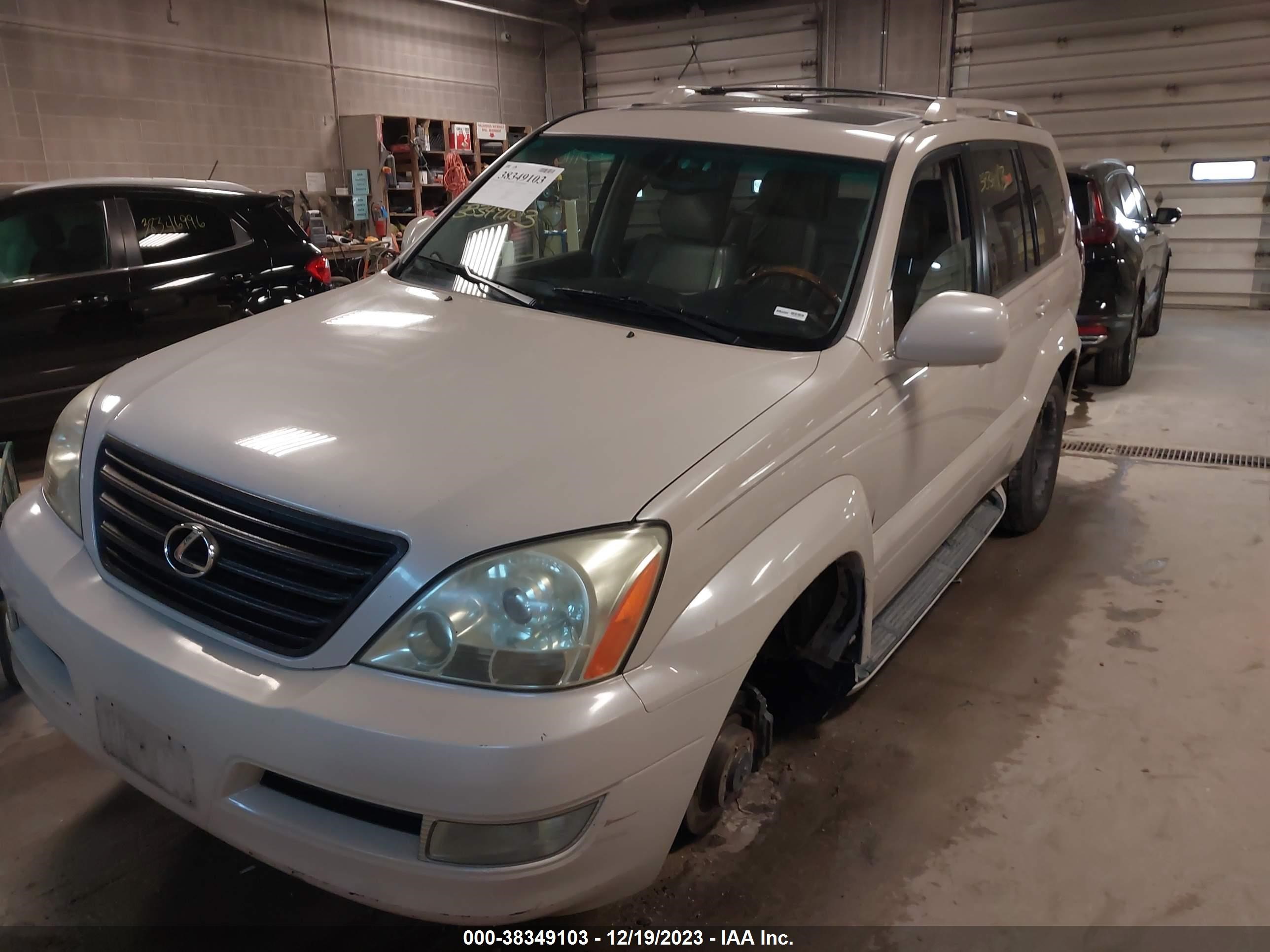 Photo 1 VIN: JTJBT20X530014678 - LEXUS GX 