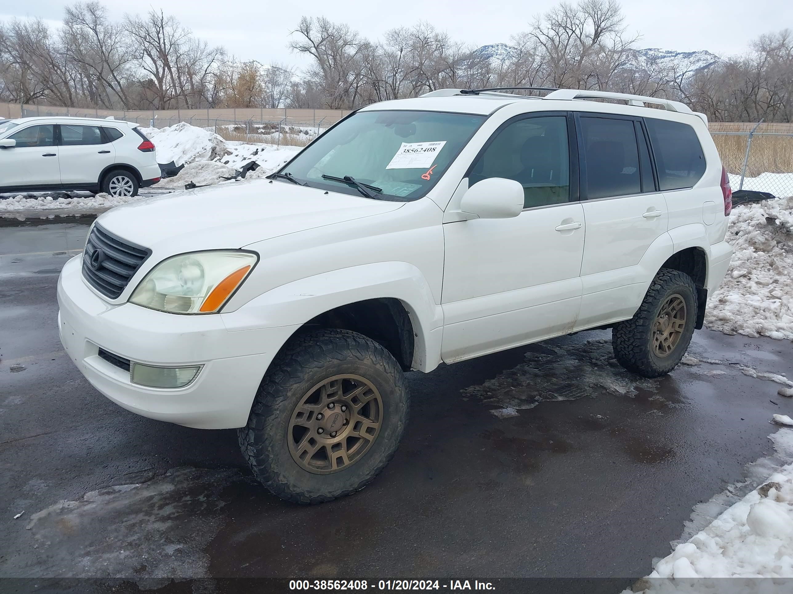 Photo 1 VIN: JTJBT20X560114641 - LEXUS GX 