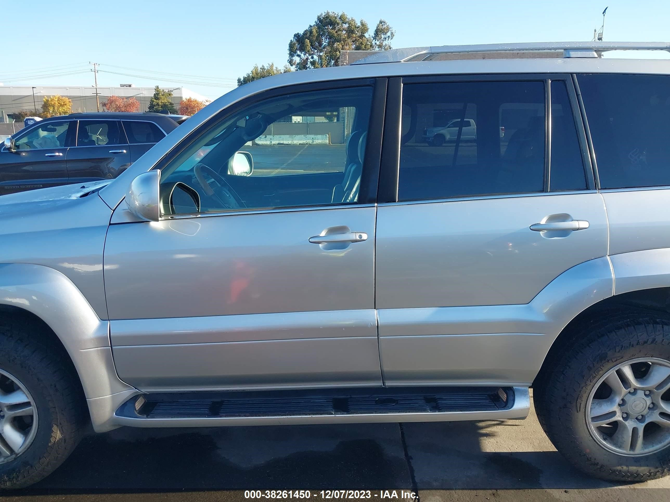 Photo 13 VIN: JTJBT20X570130131 - LEXUS GX 