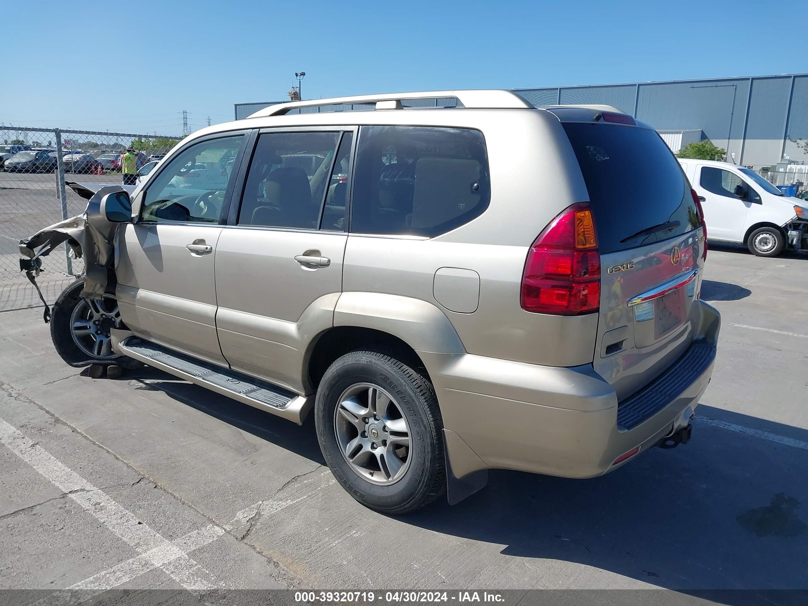 Photo 2 VIN: JTJBT20X740040488 - LEXUS GX 