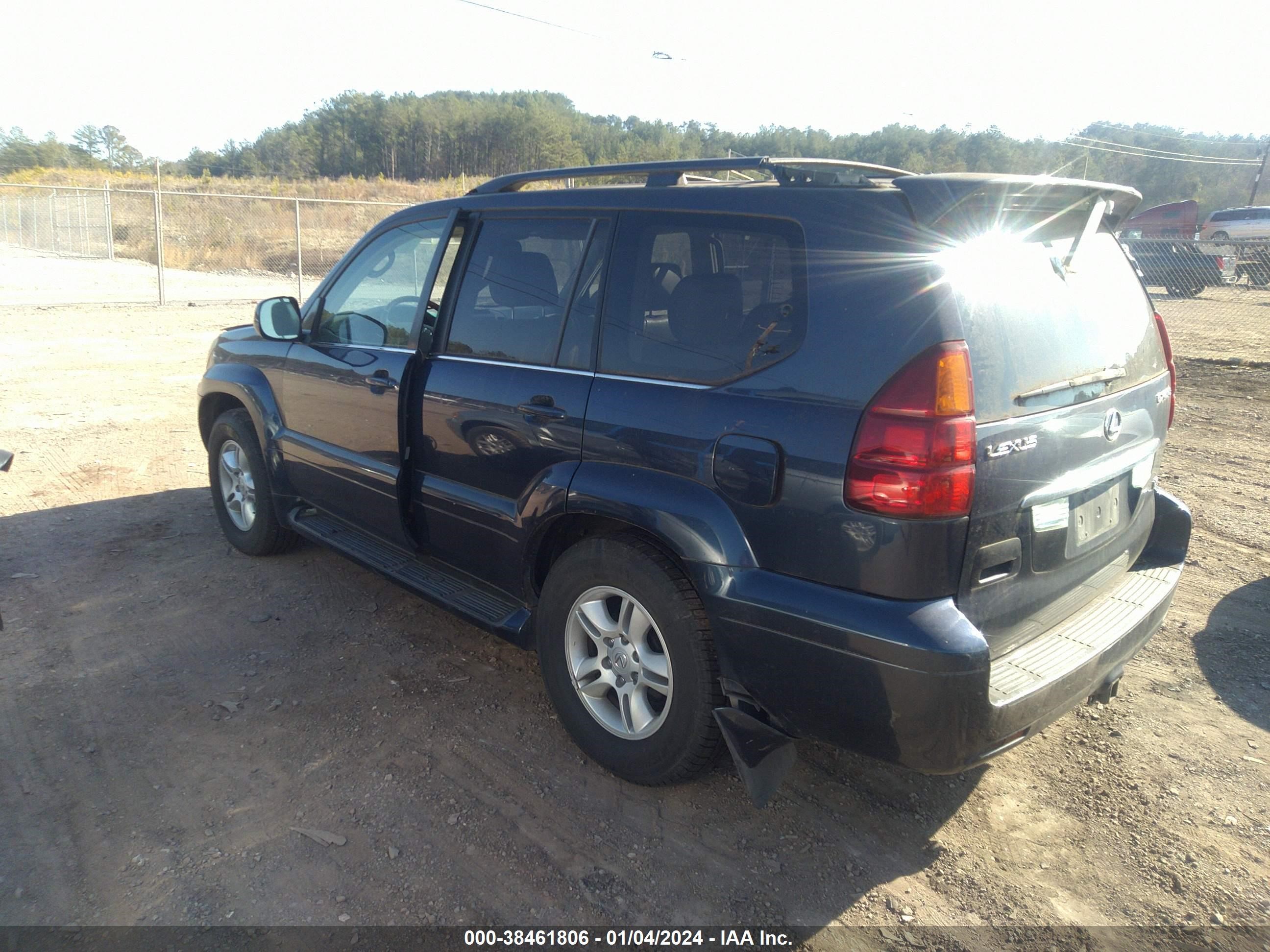 Photo 2 VIN: JTJBT20X830003920 - LEXUS GX 