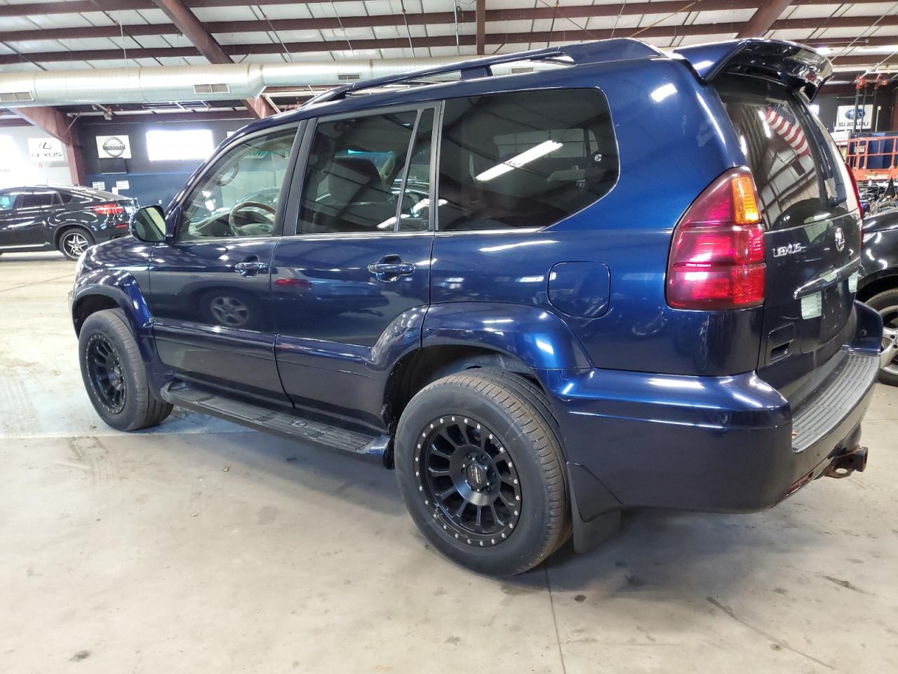 Photo 1 VIN: JTJBT20X960111368 - LEXUS GX 