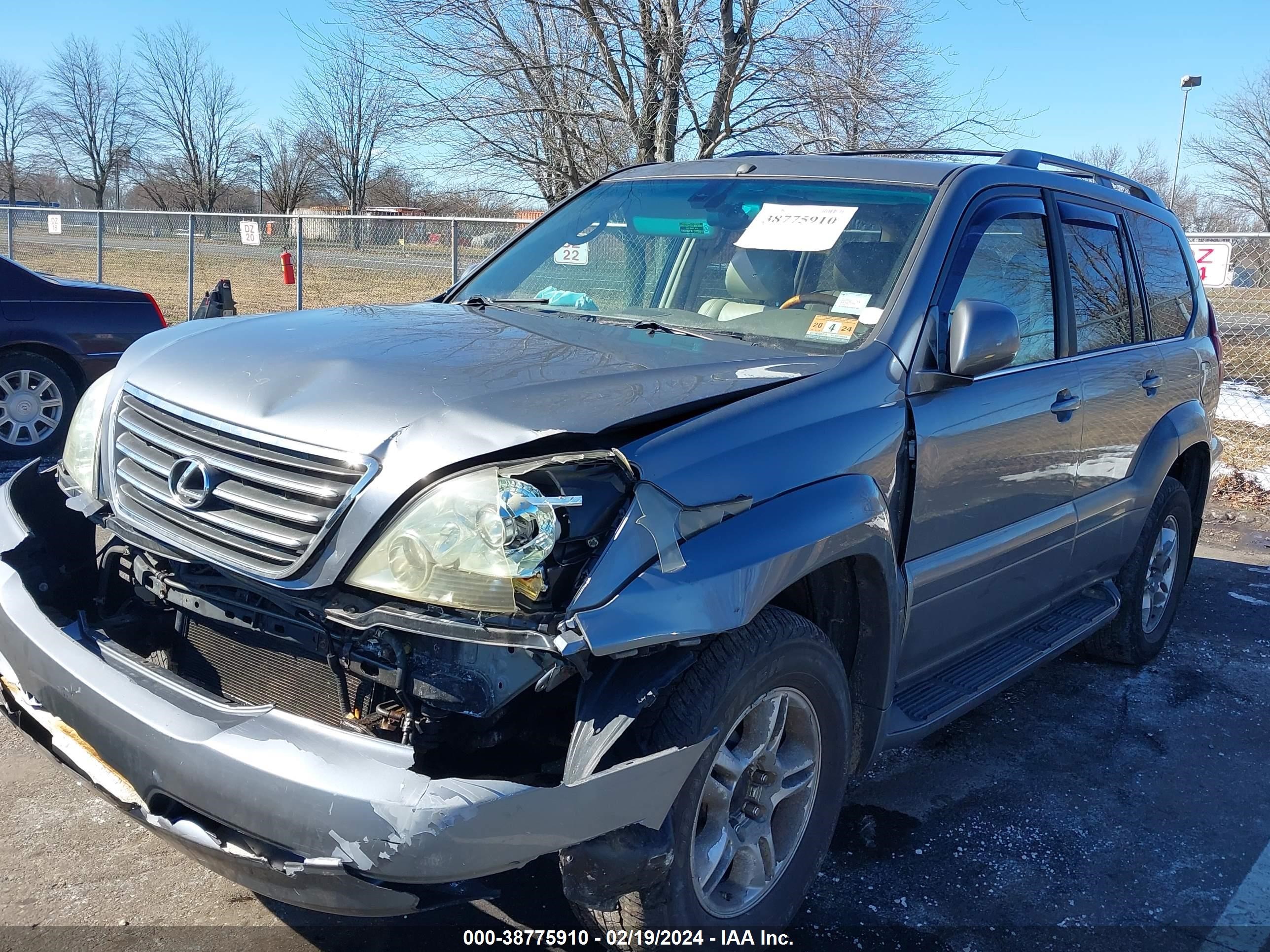 Photo 1 VIN: JTJBT20XX40060315 - LEXUS GX 