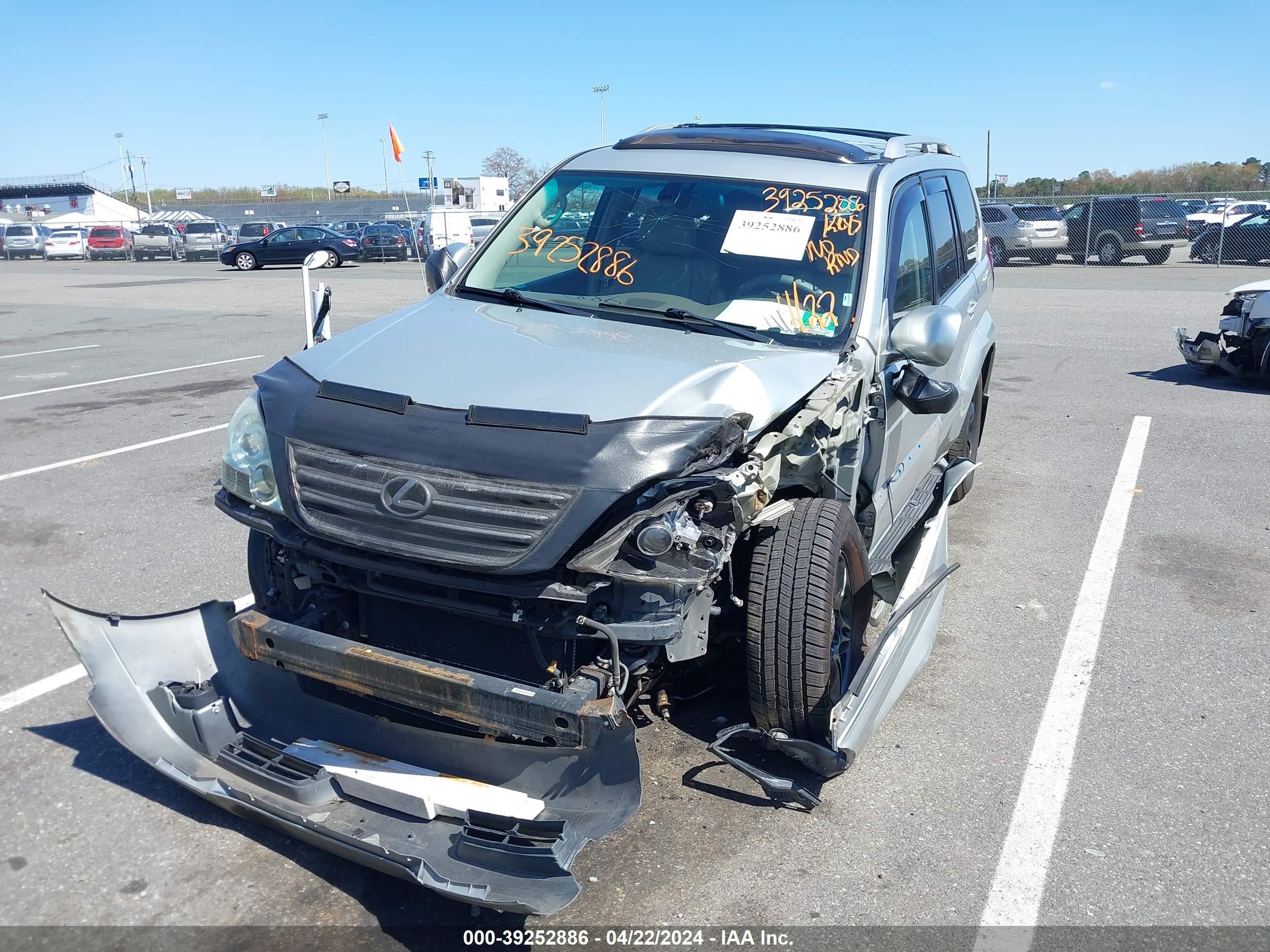 Photo 1 VIN: JTJBT20XX50083885 - LEXUS GX 