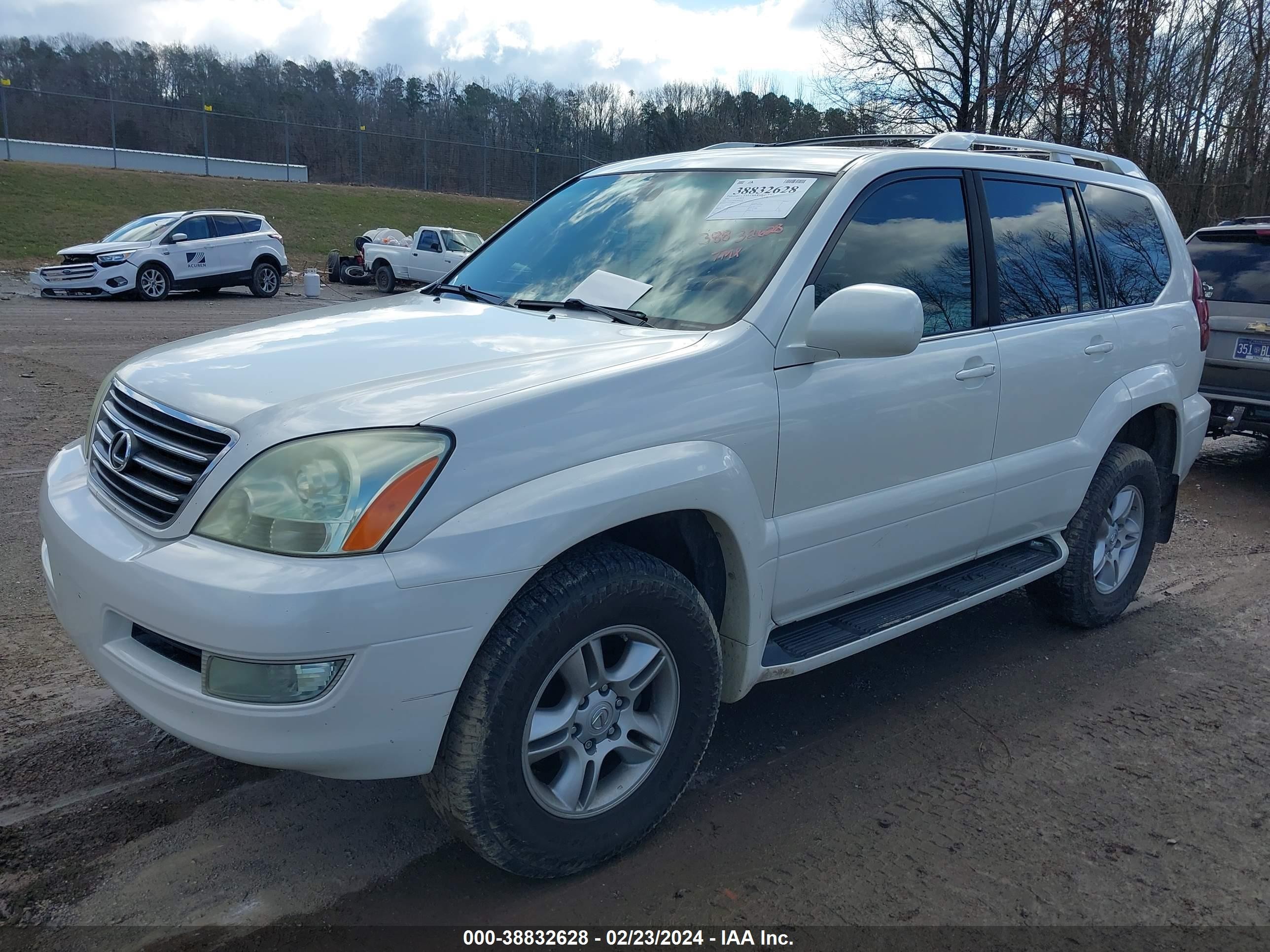 Photo 1 VIN: JTJBT20XX50085670 - LEXUS GX 