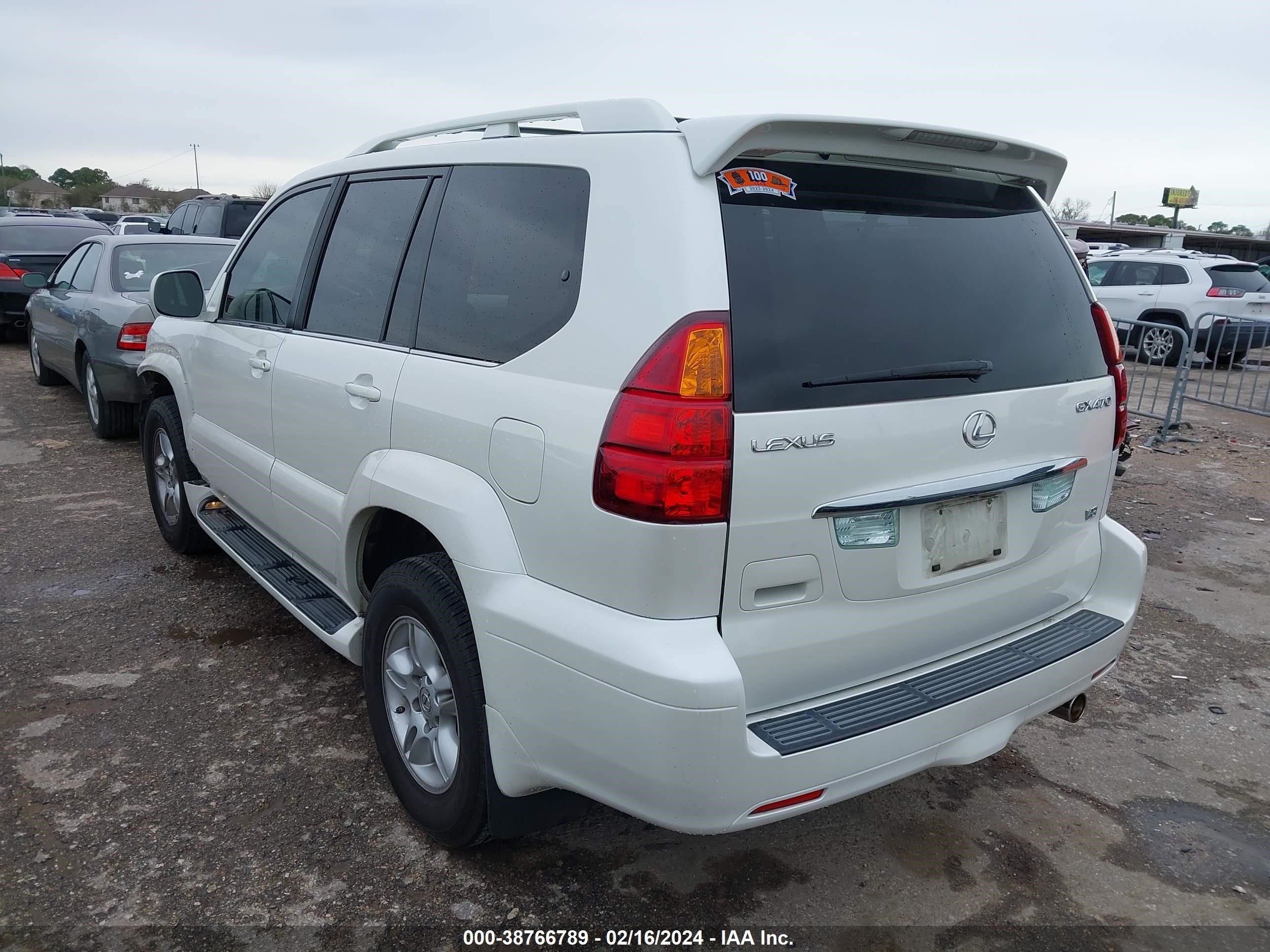 Photo 2 VIN: JTJBT20XX70146910 - LEXUS GX 