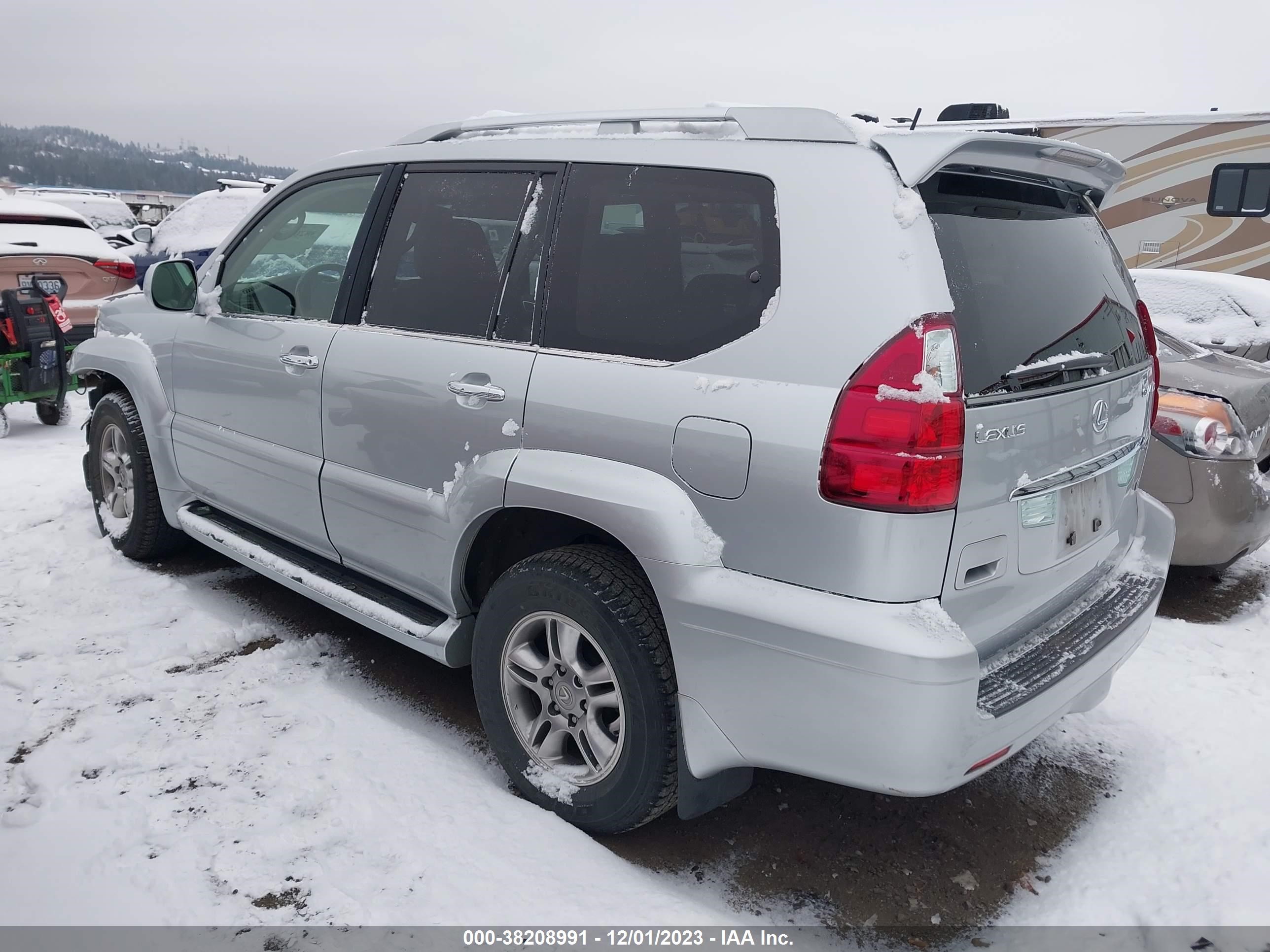 Photo 2 VIN: JTJBT20XX80151977 - LEXUS GX 