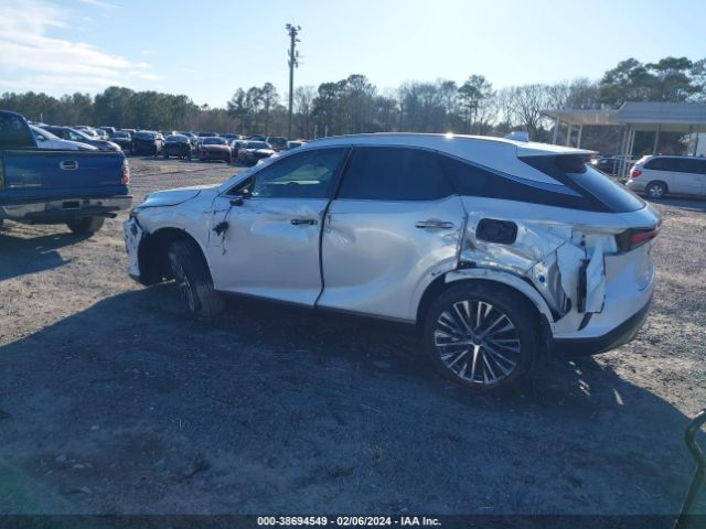 Photo 2 VIN: JTJCHMAA7P2000609 - LEXUS RX 350 