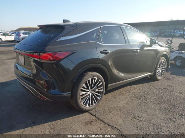 Photo 3 VIN: JTJCHMAA7R2016845 - LEXUS RX 