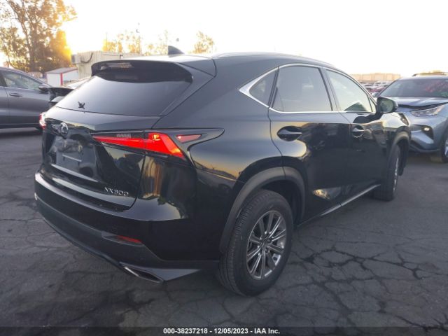 Photo 3 VIN: JTJDARBZ0M2197547 - LEXUS NX 300 