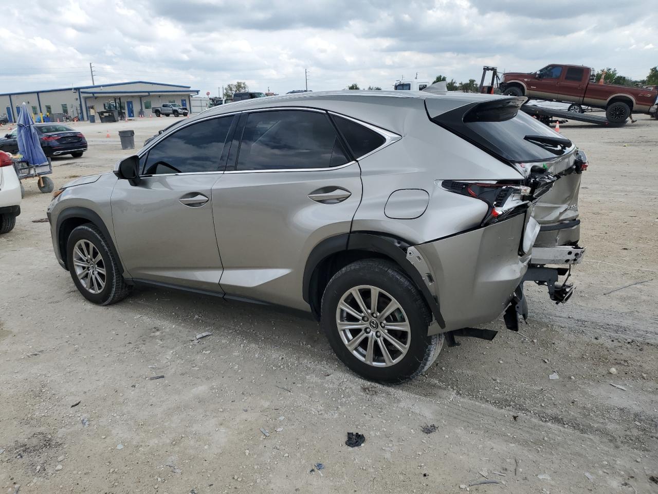 Photo 1 VIN: JTJDARBZ1M2196987 - LEXUS NX 