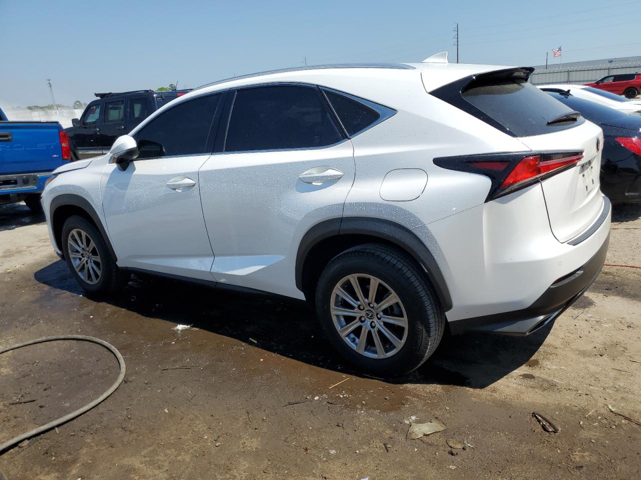 Photo 1 VIN: JTJDARBZ4M5031157 - LEXUS NX 