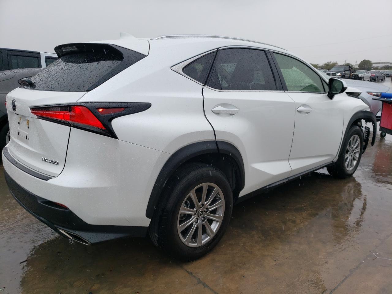 Photo 2 VIN: JTJDARBZ6M5033508 - LEXUS NX 