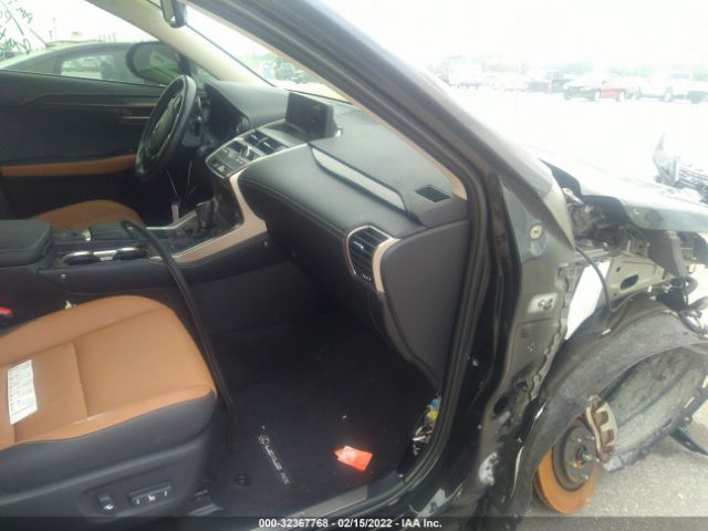 Photo 4 VIN: JTJDARBZ7M2185251 - LEXUS NX 