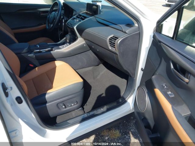 Photo 4 VIN: JTJDARBZ8L5013792 - LEXUS NX 