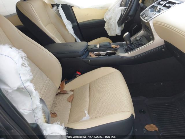 Photo 4 VIN: JTJDARDZ3M2238119 - LEXUS NX 300 