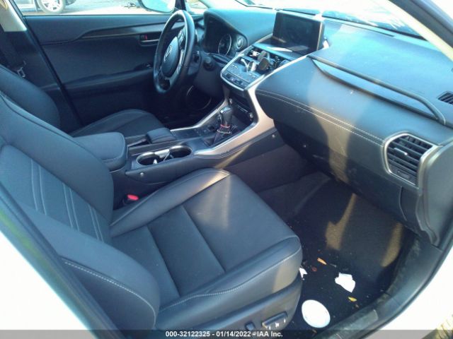 Photo 4 VIN: JTJDARDZ4L2233901 - LEXUS NX 300 