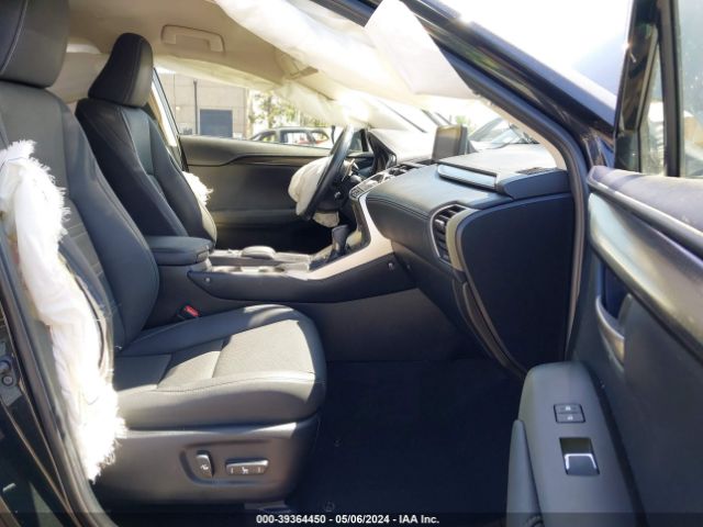 Photo 4 VIN: JTJDARDZ6M2247929 - LEXUS NX 300 