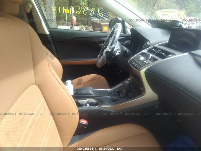 Photo 4 VIN: JTJDARDZ7L2220592 - LEXUS NX 