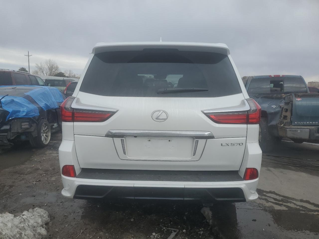 Photo 5 VIN: JTJDY7AX2L4324141 - LEXUS LX 