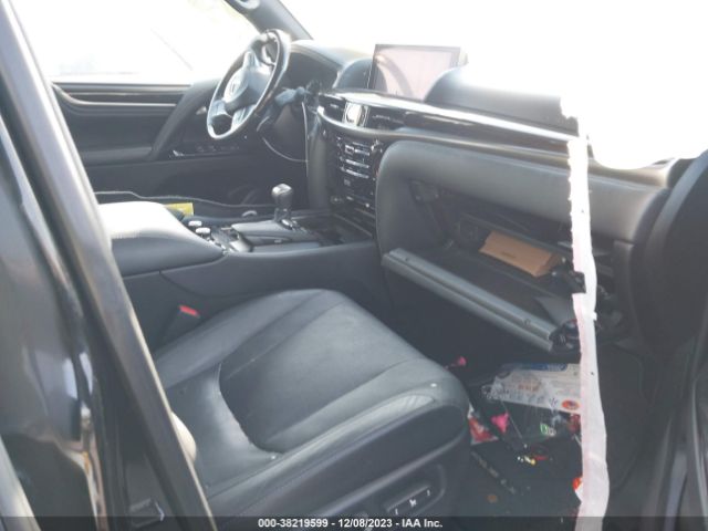 Photo 4 VIN: JTJDY7AX2L4329355 - LEXUS LX 