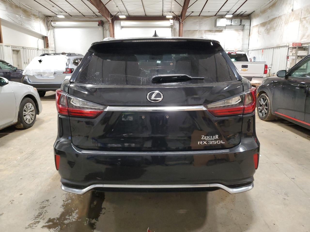 Photo 5 VIN: JTJDZKCA5J2009027 - LEXUS RX 