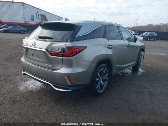 Photo 3 VIN: JTJDZKCA8J2005845 - LEXUS RX 