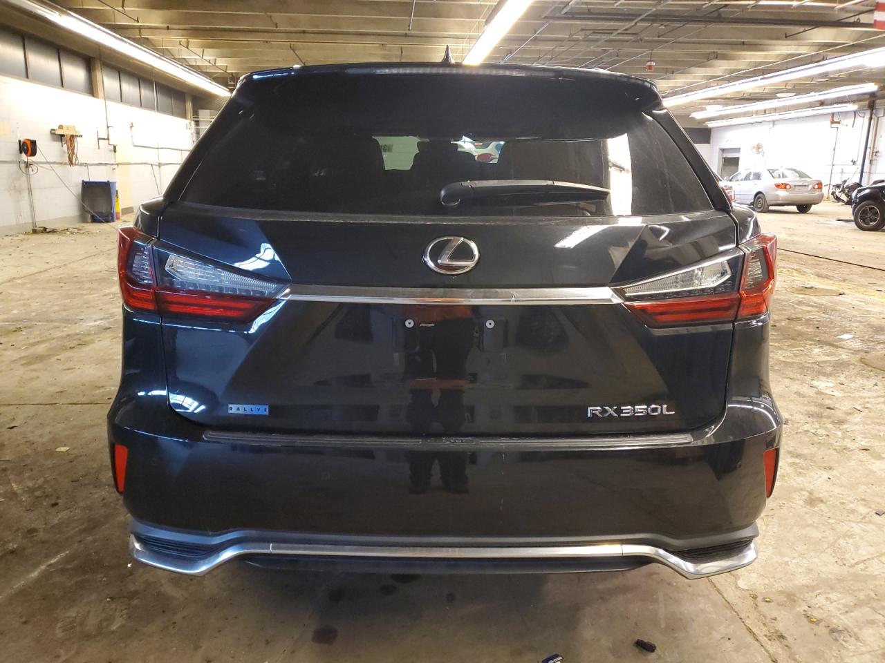 Photo 5 VIN: JTJDZKCAXJ2012876 - LEXUS RX 