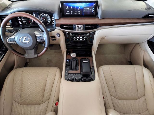 Photo 3 VIN: JTJFY7AX2M4338096 - LEXUS LX 