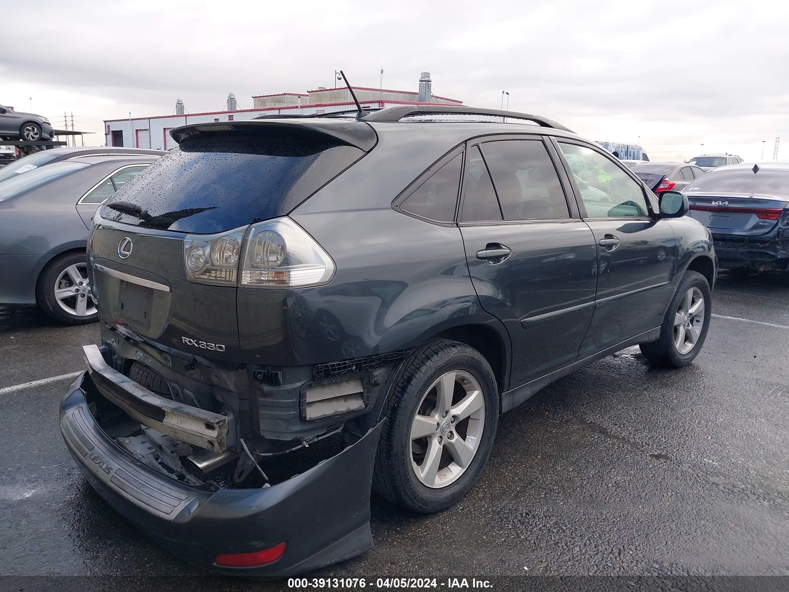 Photo 3 VIN: JTJGA31U040003207 - LEXUS RX 