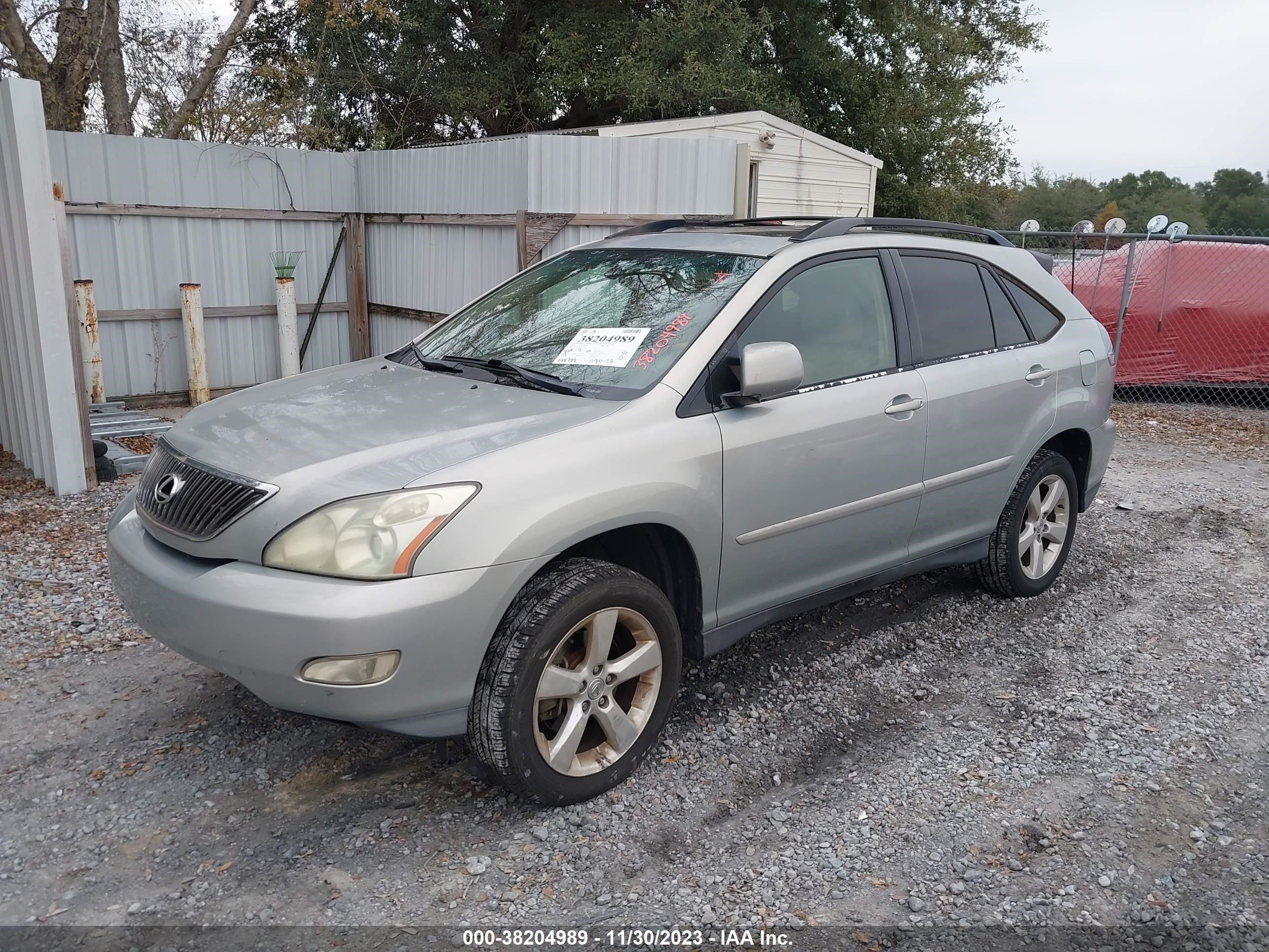 Photo 1 VIN: JTJGA31U040010707 - LEXUS RX 