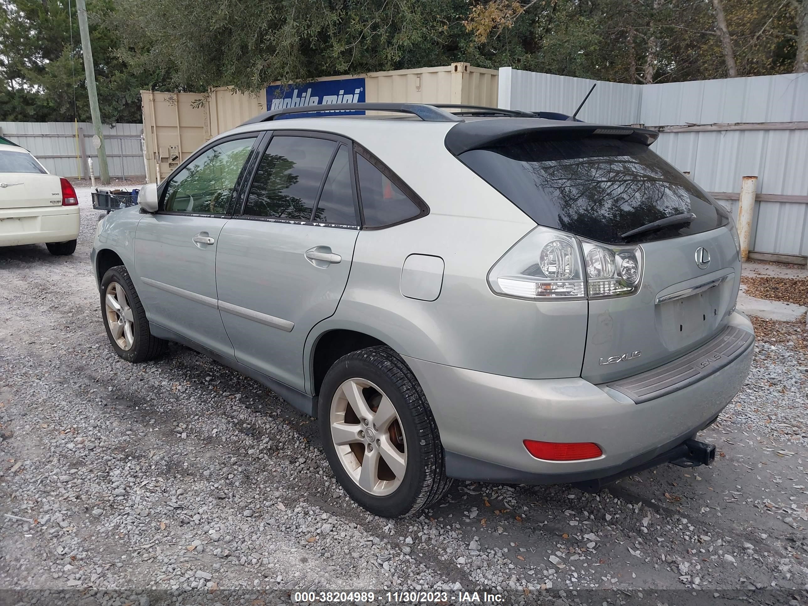 Photo 2 VIN: JTJGA31U040010707 - LEXUS RX 