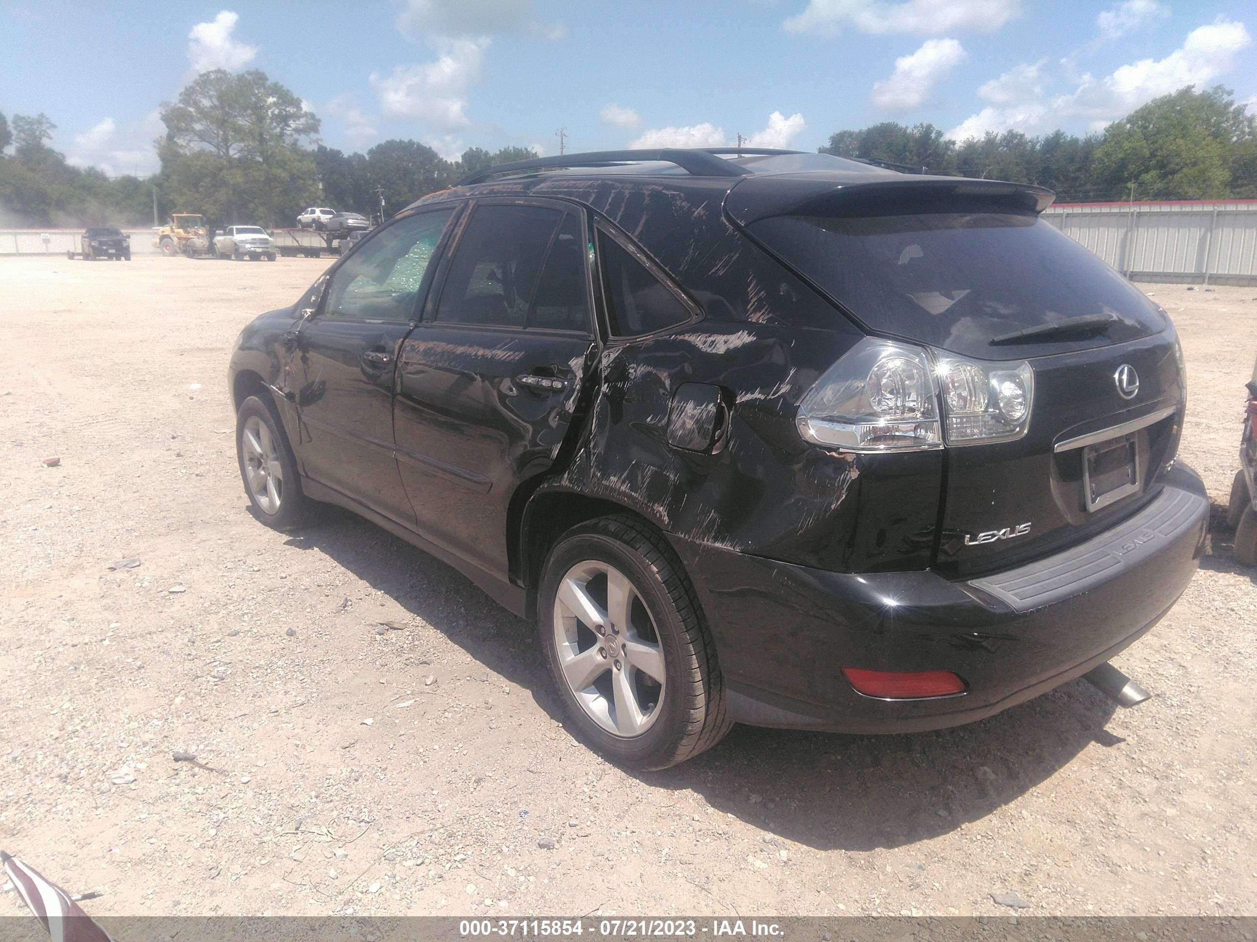 Photo 2 VIN: JTJGA31U050046673 - LEXUS RX 