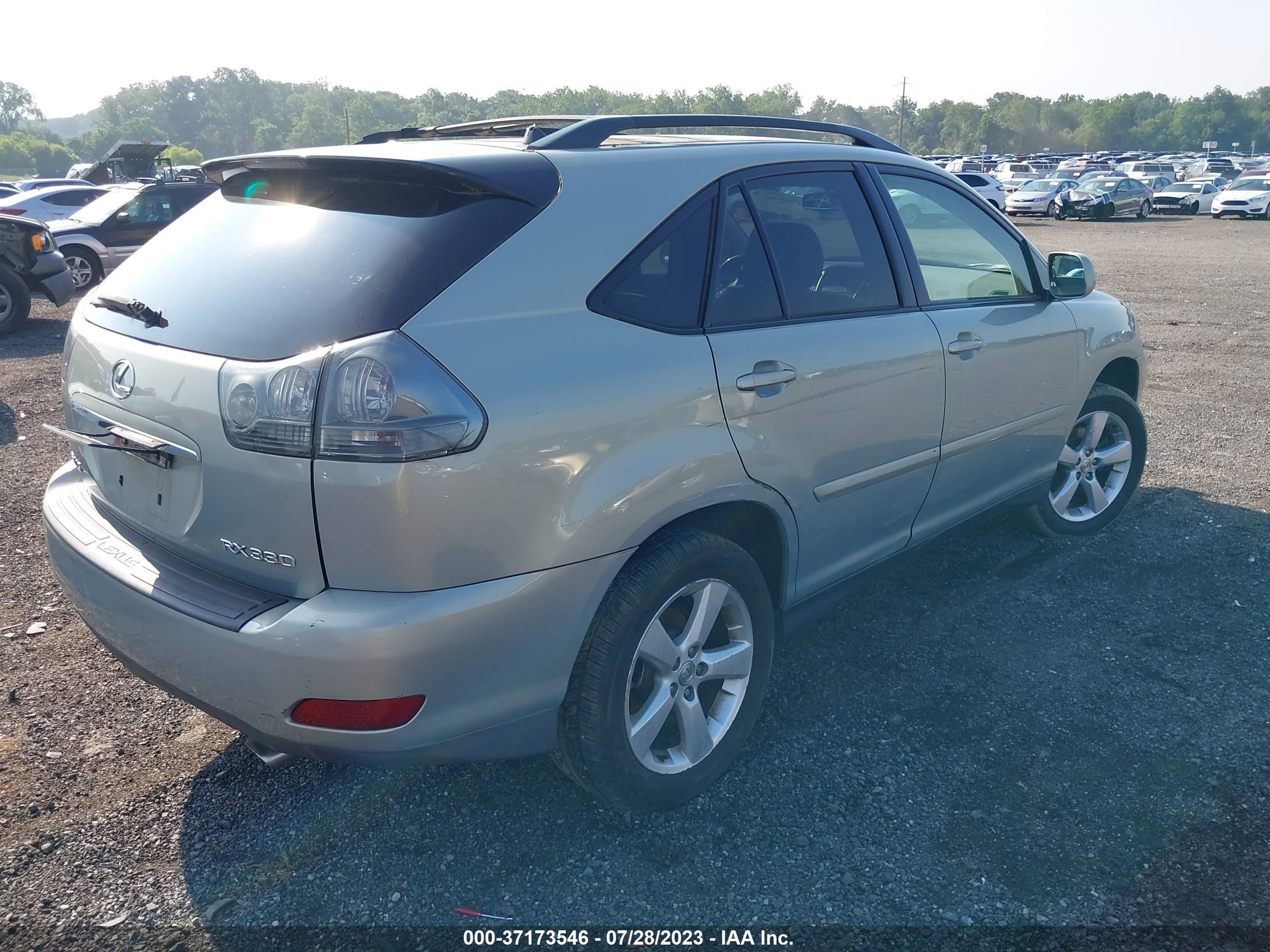 Photo 3 VIN: JTJGA31U140017875 - LEXUS RX 