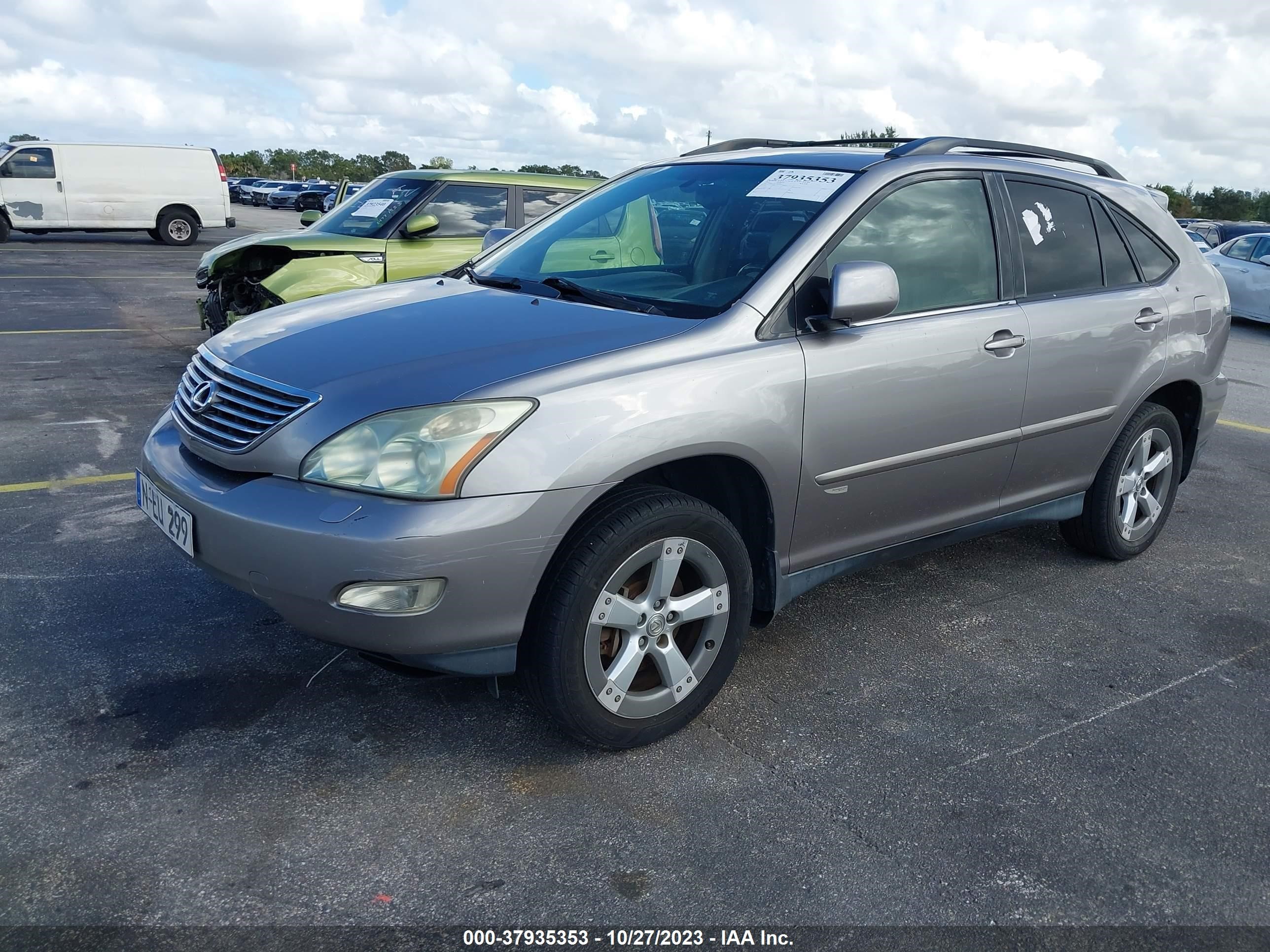 Photo 5 VIN: JTJGA31U150058573 - LEXUS RX 