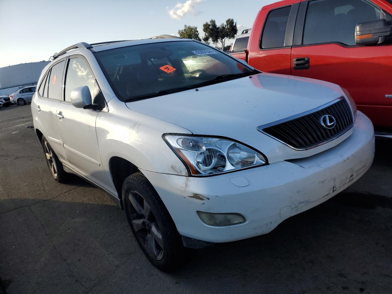 Photo 3 VIN: JTJGA31U240012989 - LEXUS RX 