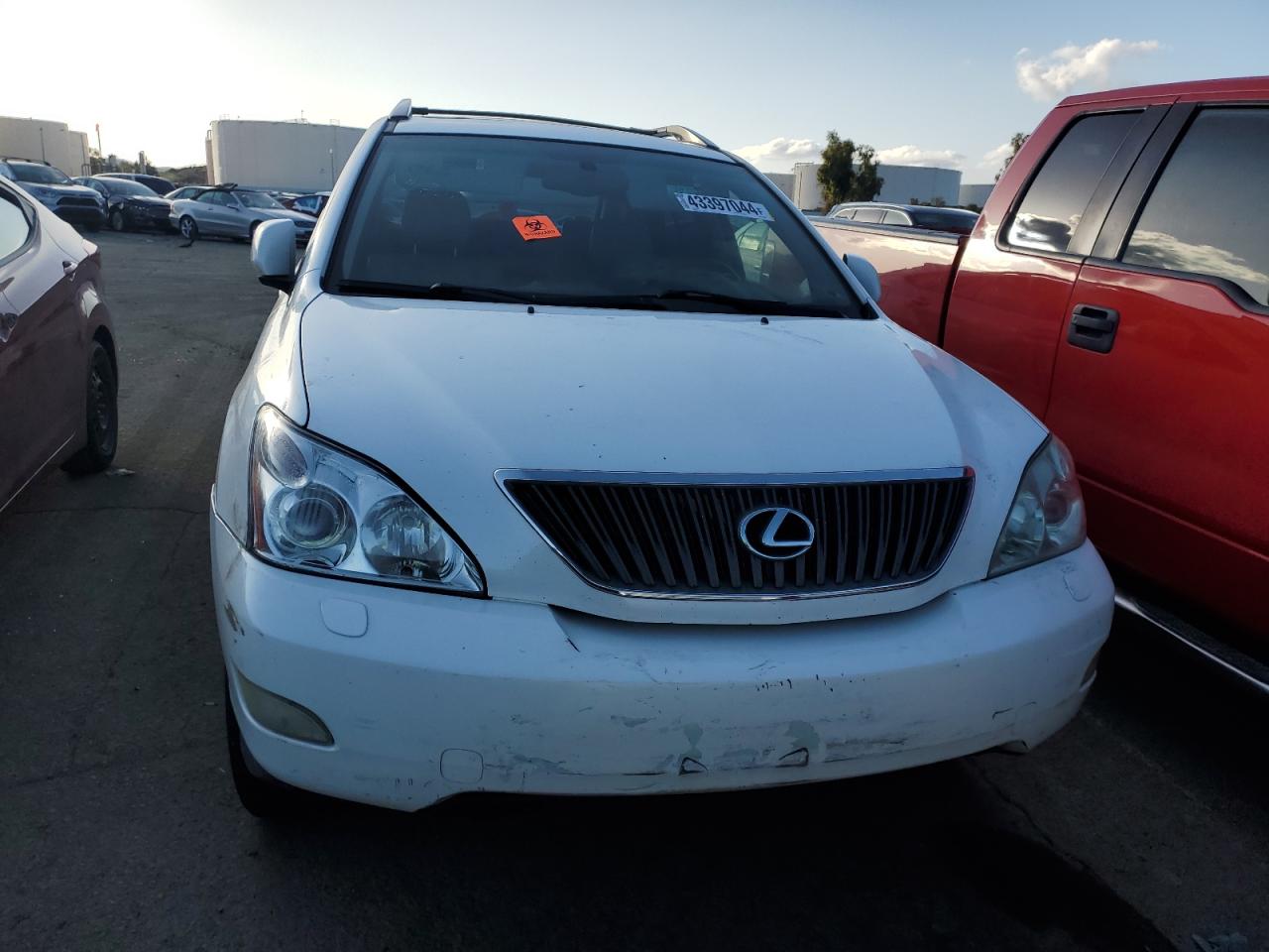 Photo 4 VIN: JTJGA31U240012989 - LEXUS RX 