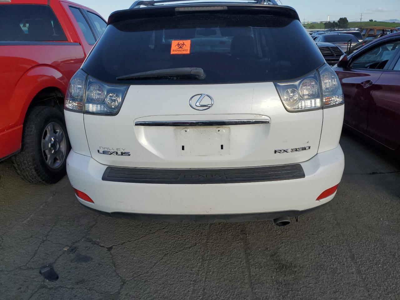 Photo 5 VIN: JTJGA31U240012989 - LEXUS RX 