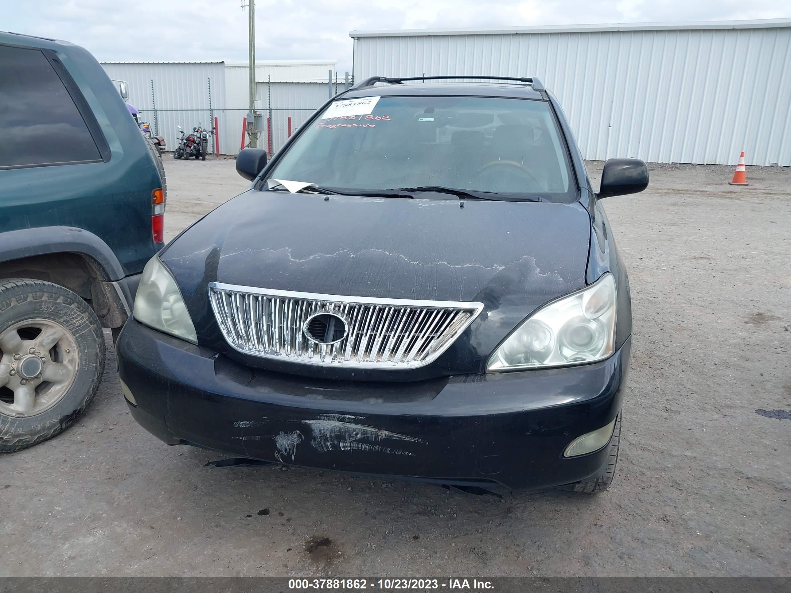 Photo 5 VIN: JTJGA31U350052354 - LEXUS RX 