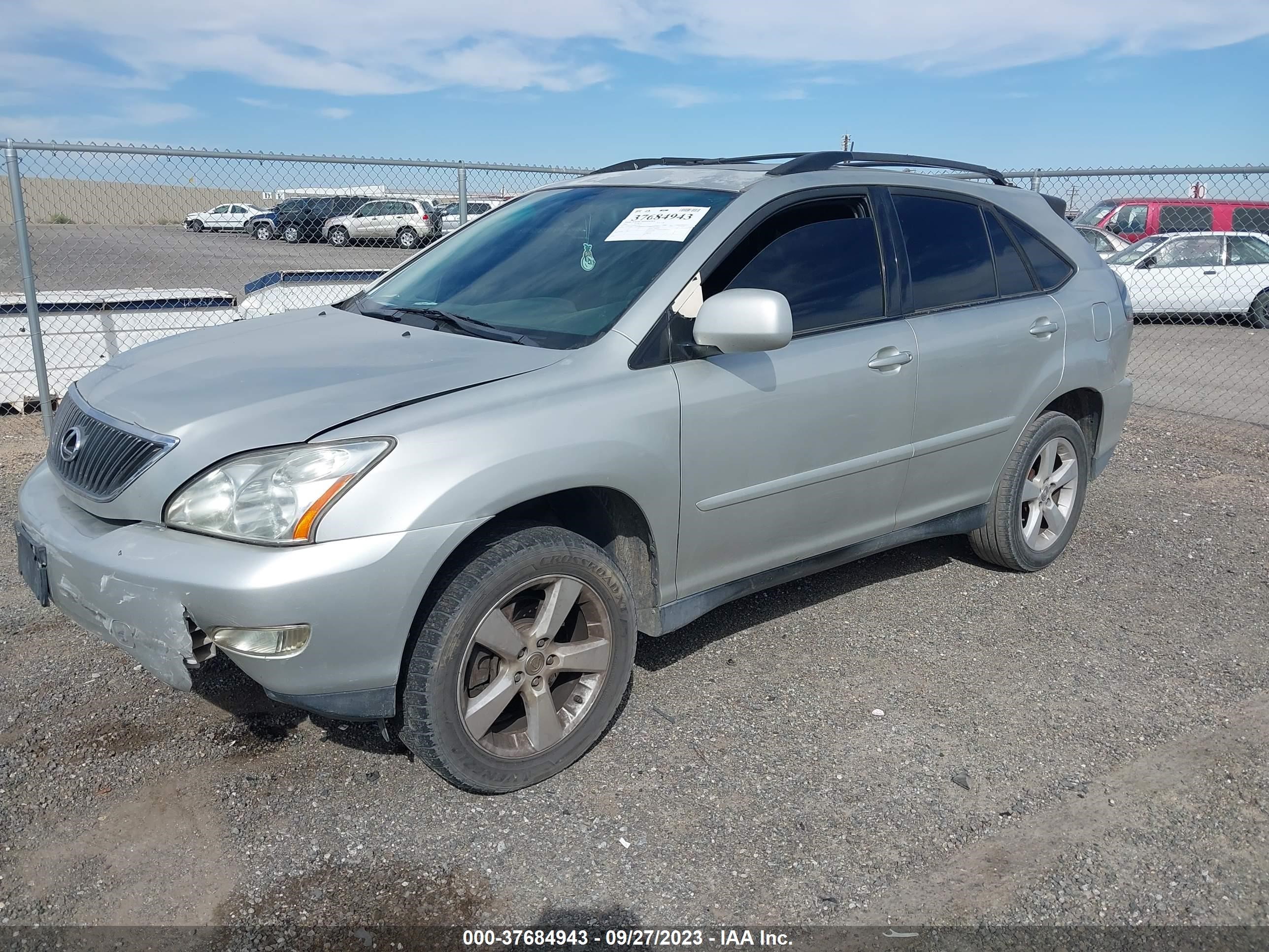 Photo 1 VIN: JTJGA31U440041636 - LEXUS RX 