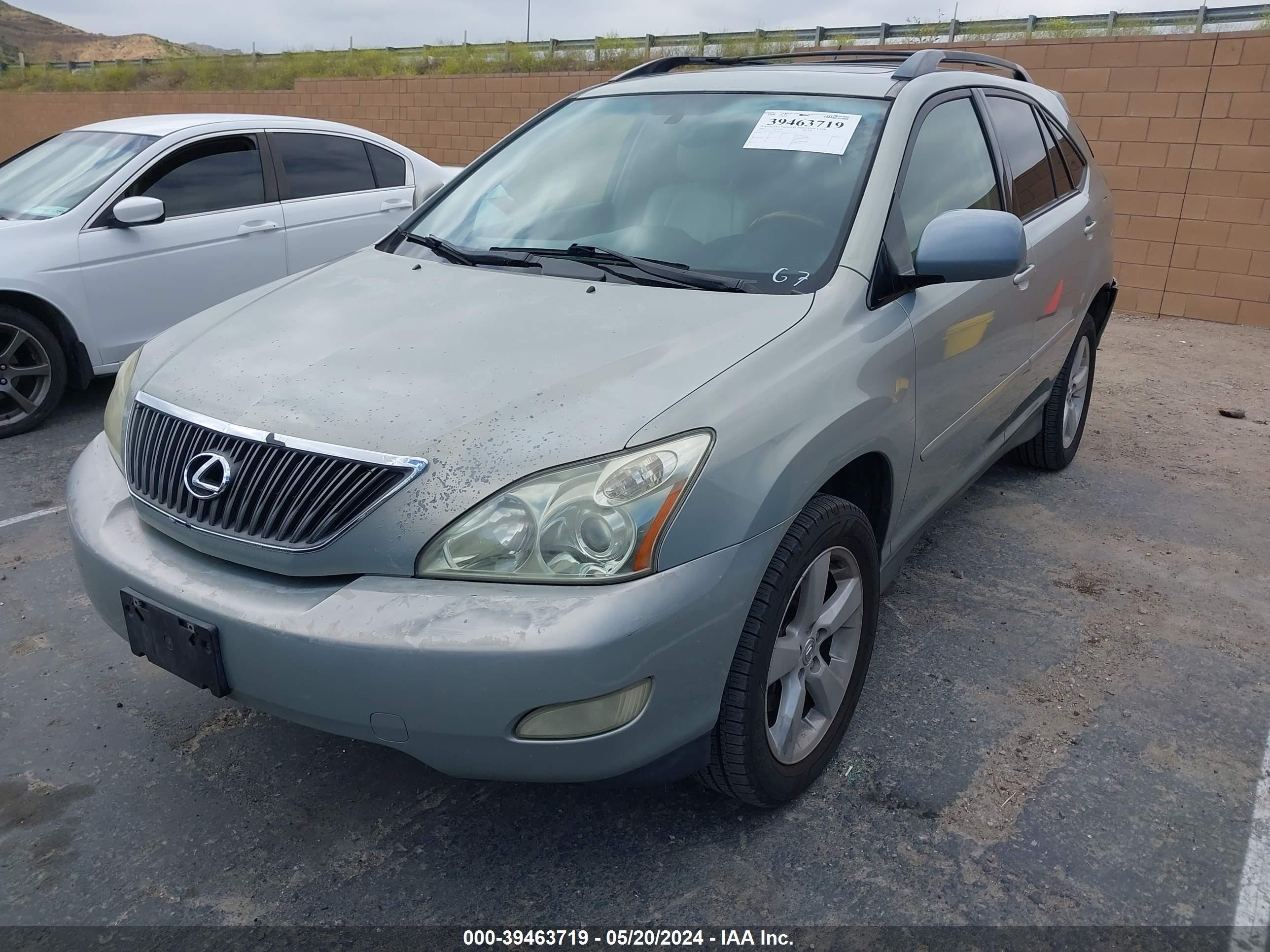 Photo 1 VIN: JTJGA31U450056414 - LEXUS RX 