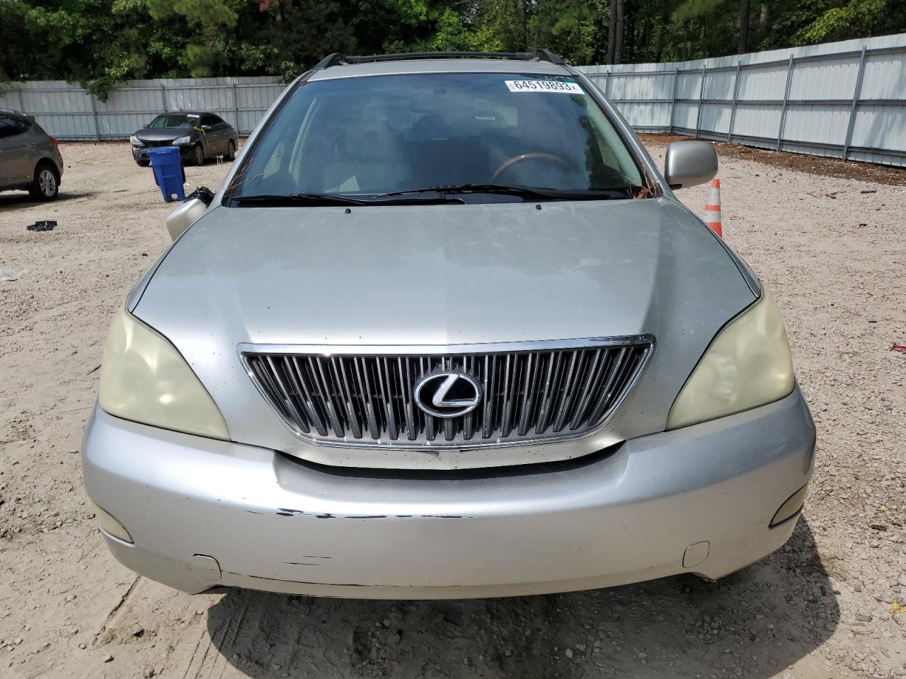 Photo 4 VIN: JTJGA31U640009335 - LEXUS RX 