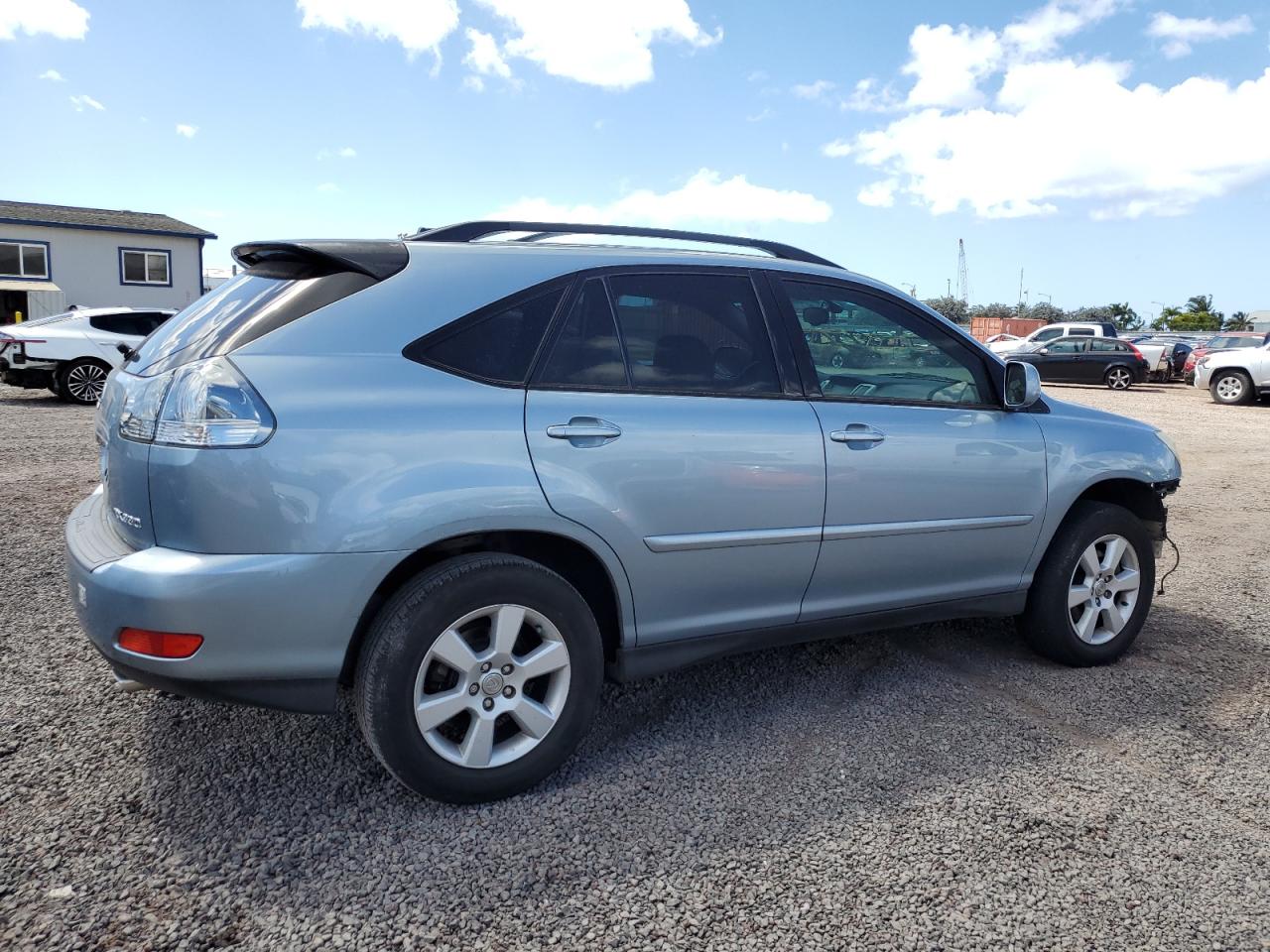 Photo 2 VIN: JTJGA31U640038088 - LEXUS RX 