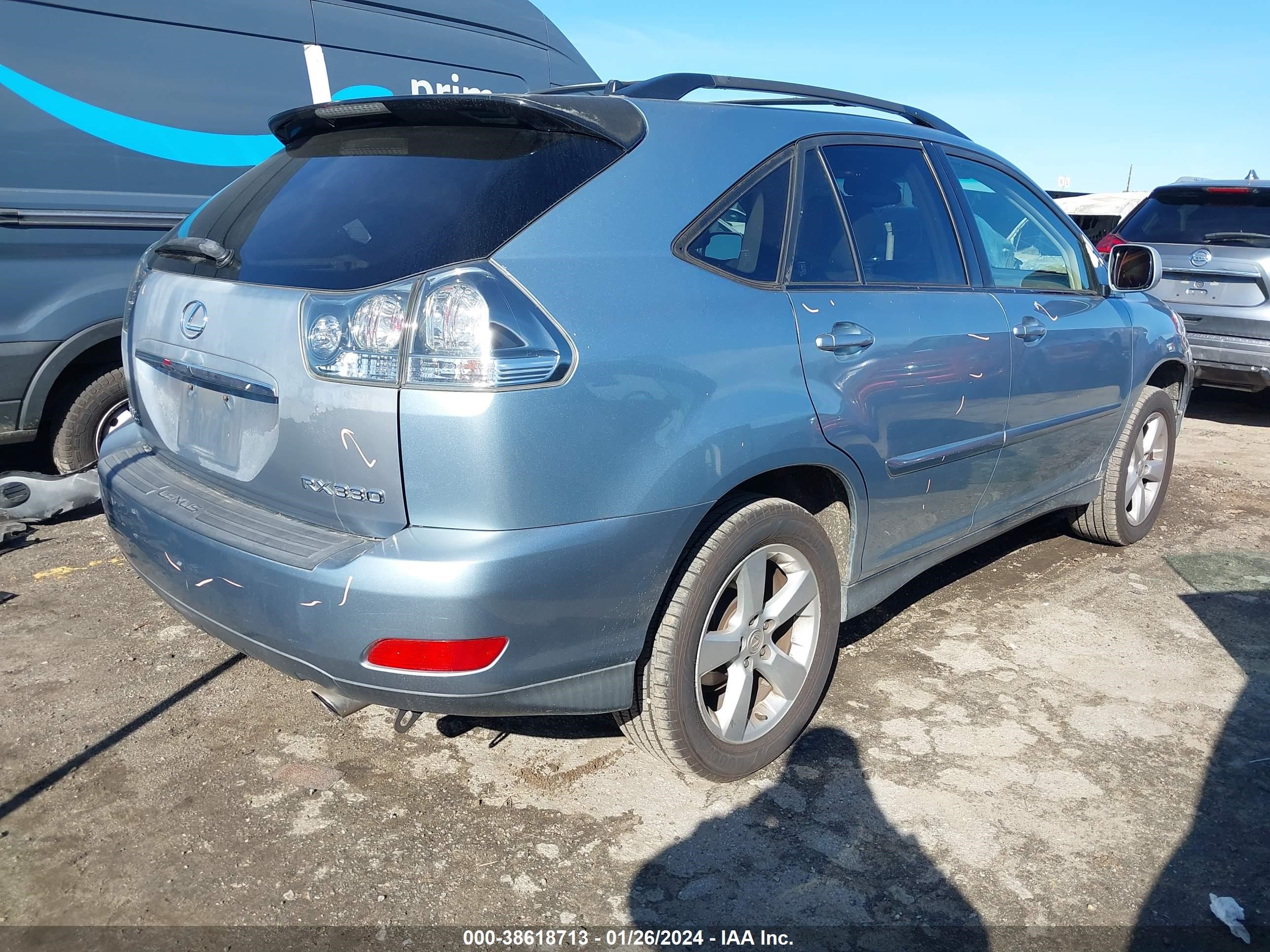 Photo 2 VIN: JTJGA31U640042335 - LEXUS RX 