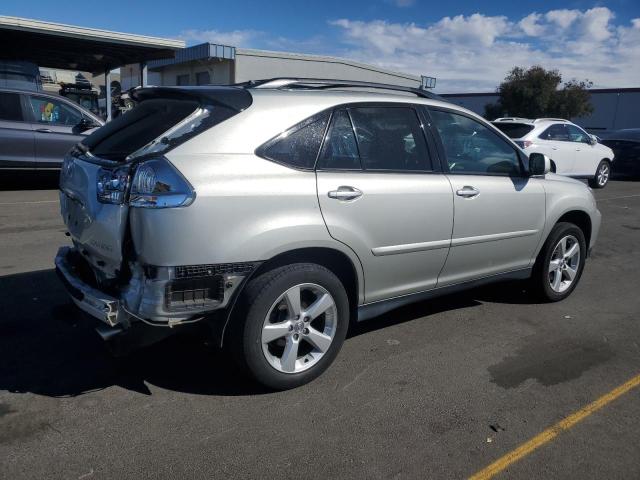 Photo 2 VIN: JTJGA31U750047089 - LEXUS RX 330 