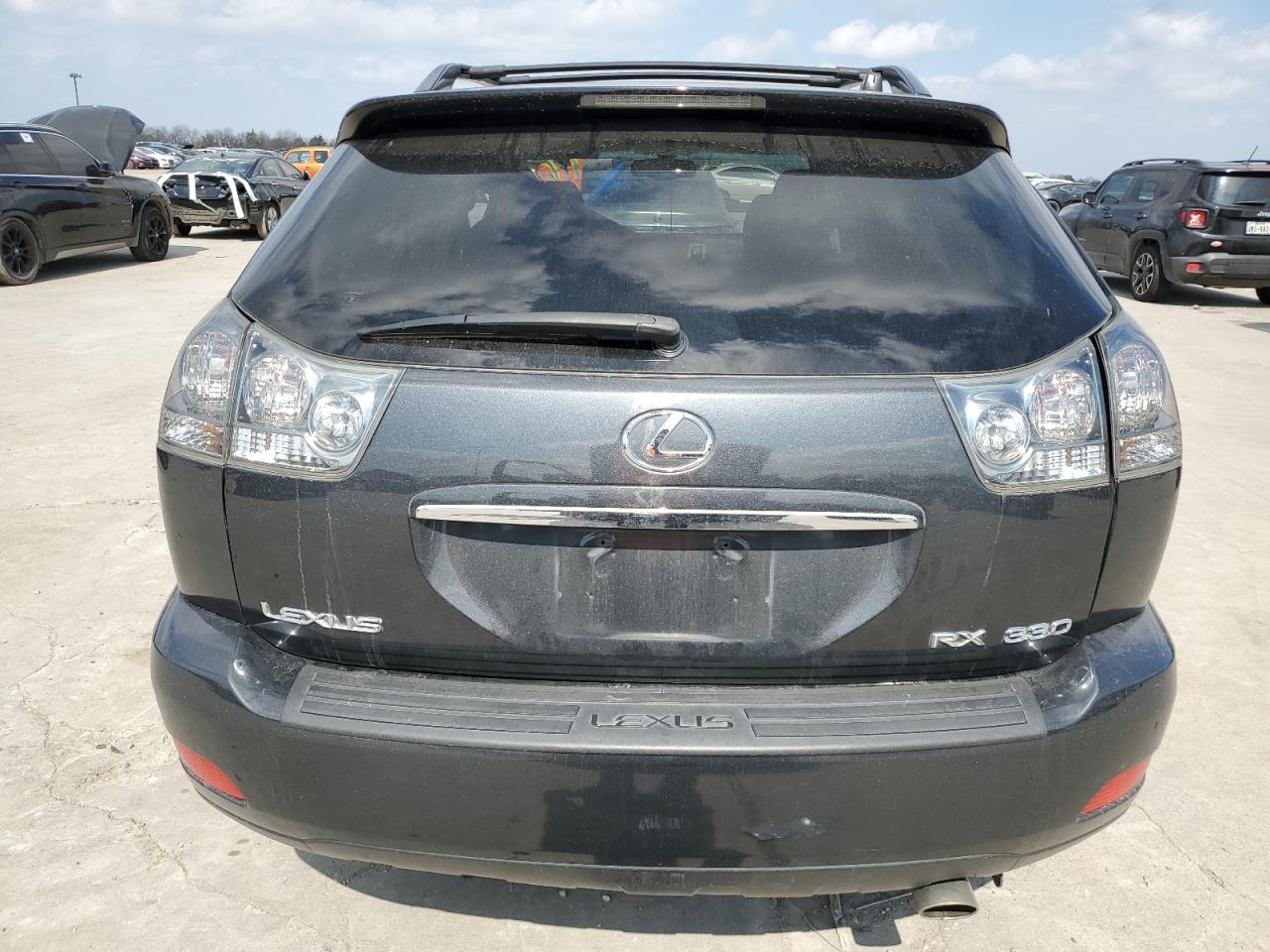 Photo 5 VIN: JTJGA31UX50059107 - LEXUS RX 