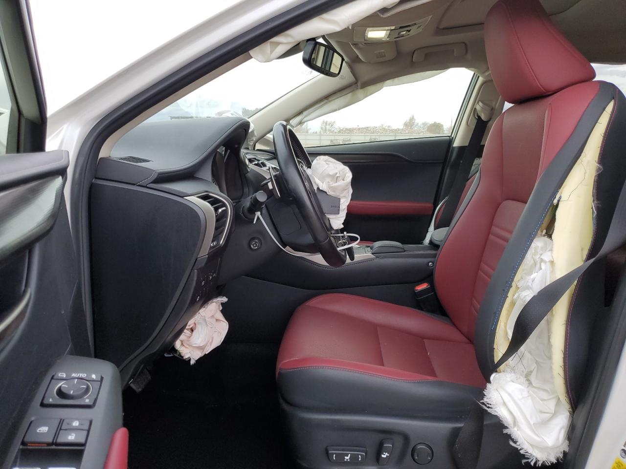 Photo 6 VIN: JTJGARBZ4L2173649 - LEXUS NX 300 