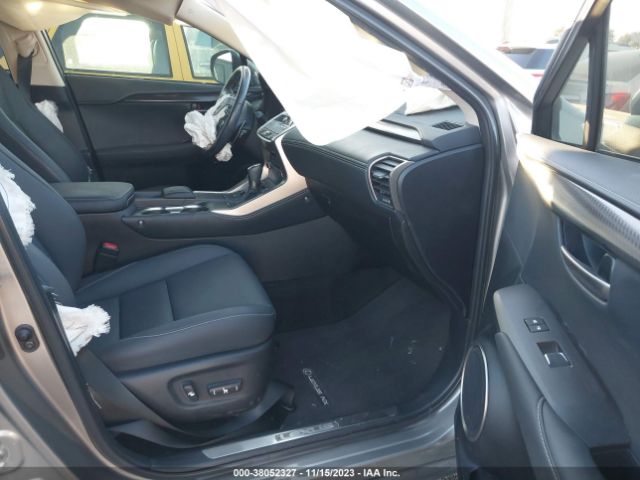 Photo 4 VIN: JTJGARBZ7M2200747 - LEXUS NX 300 