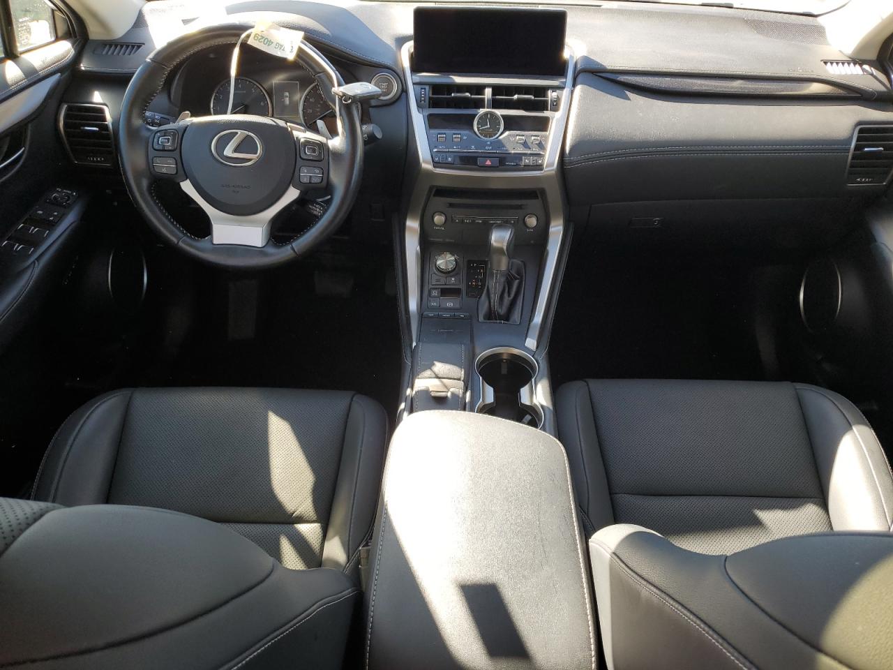 Photo 7 VIN: JTJGARDZ3L5011233 - LEXUS NX 