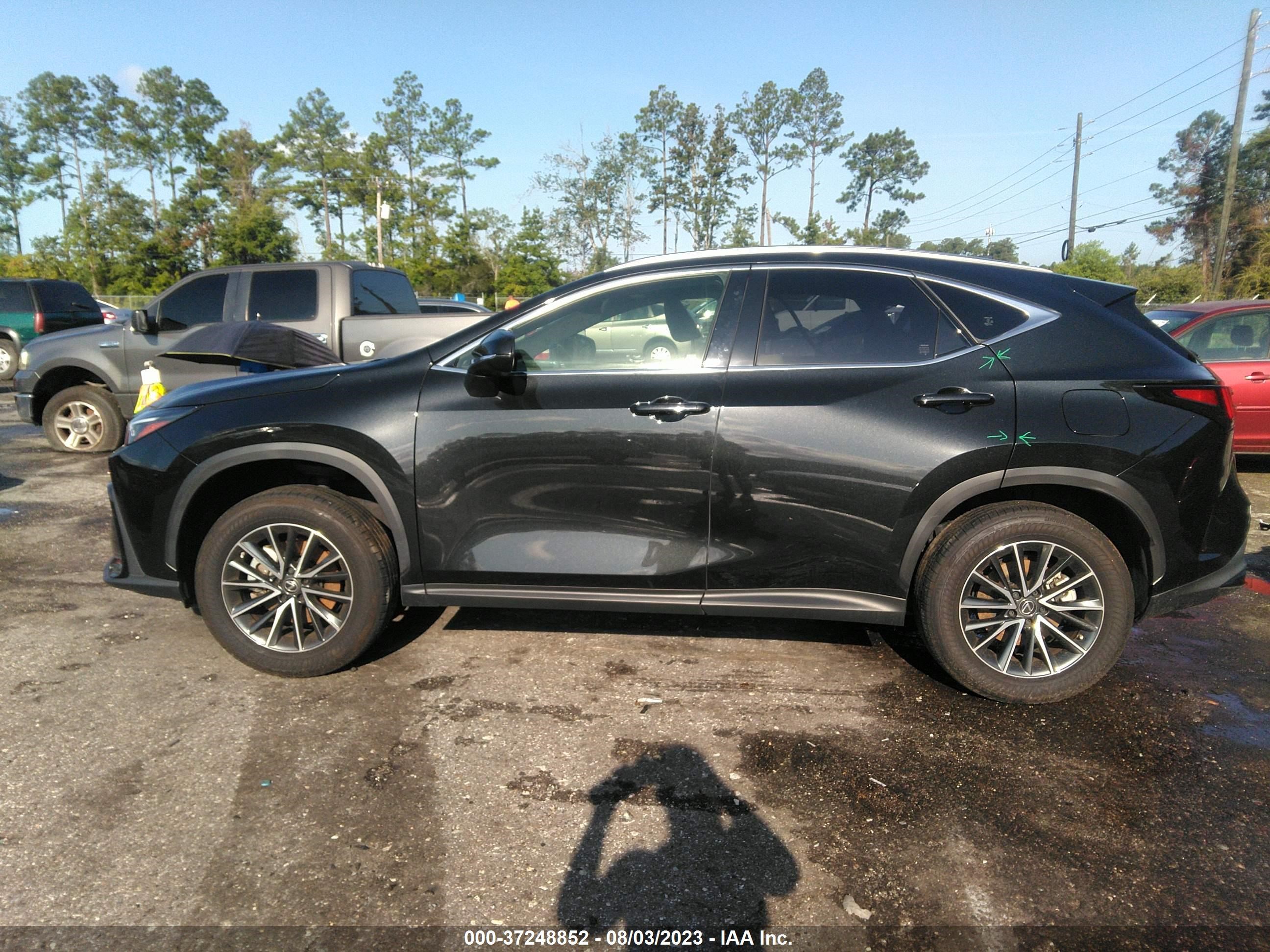 Photo 13 VIN: JTJGDCAZ0N5000640 - LEXUS NX 